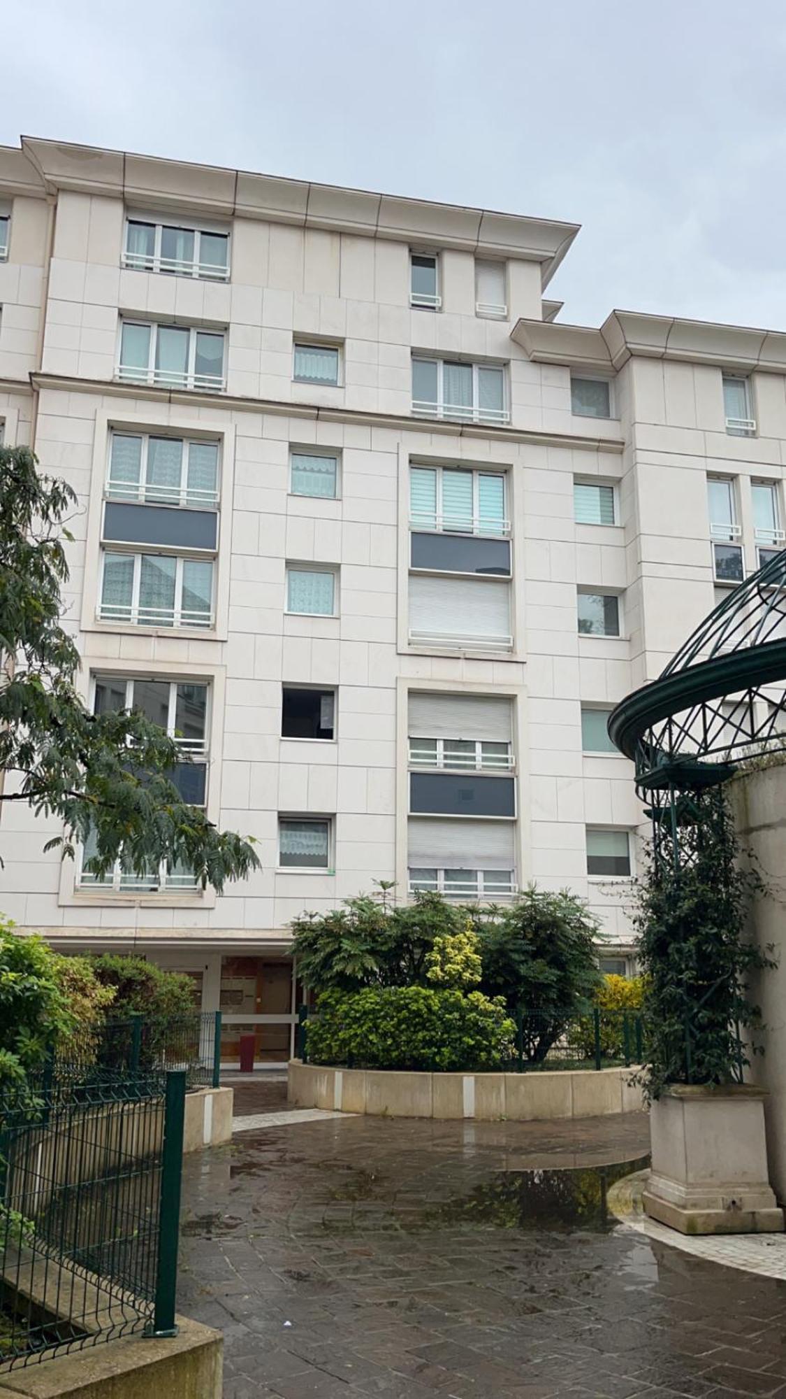 Appartement 2 Chambres Et Salon Proche Paris سُفرْ المظهر الخارجي الصورة